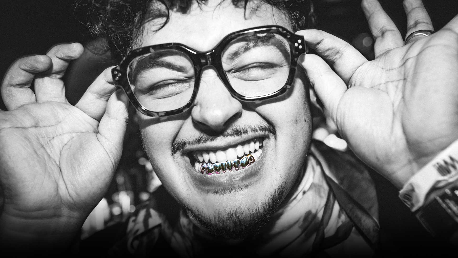 DATUWRKS custom grillz collection showcase - premium jewelry craftsmanship